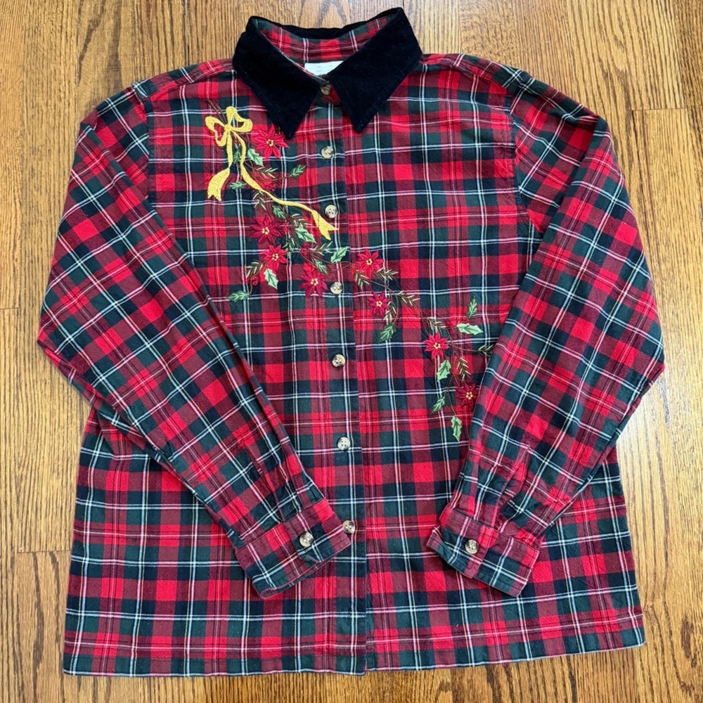 Casey & Max Vintage Holiday Christmas Red Plaid Button Down Poinsettia Medium